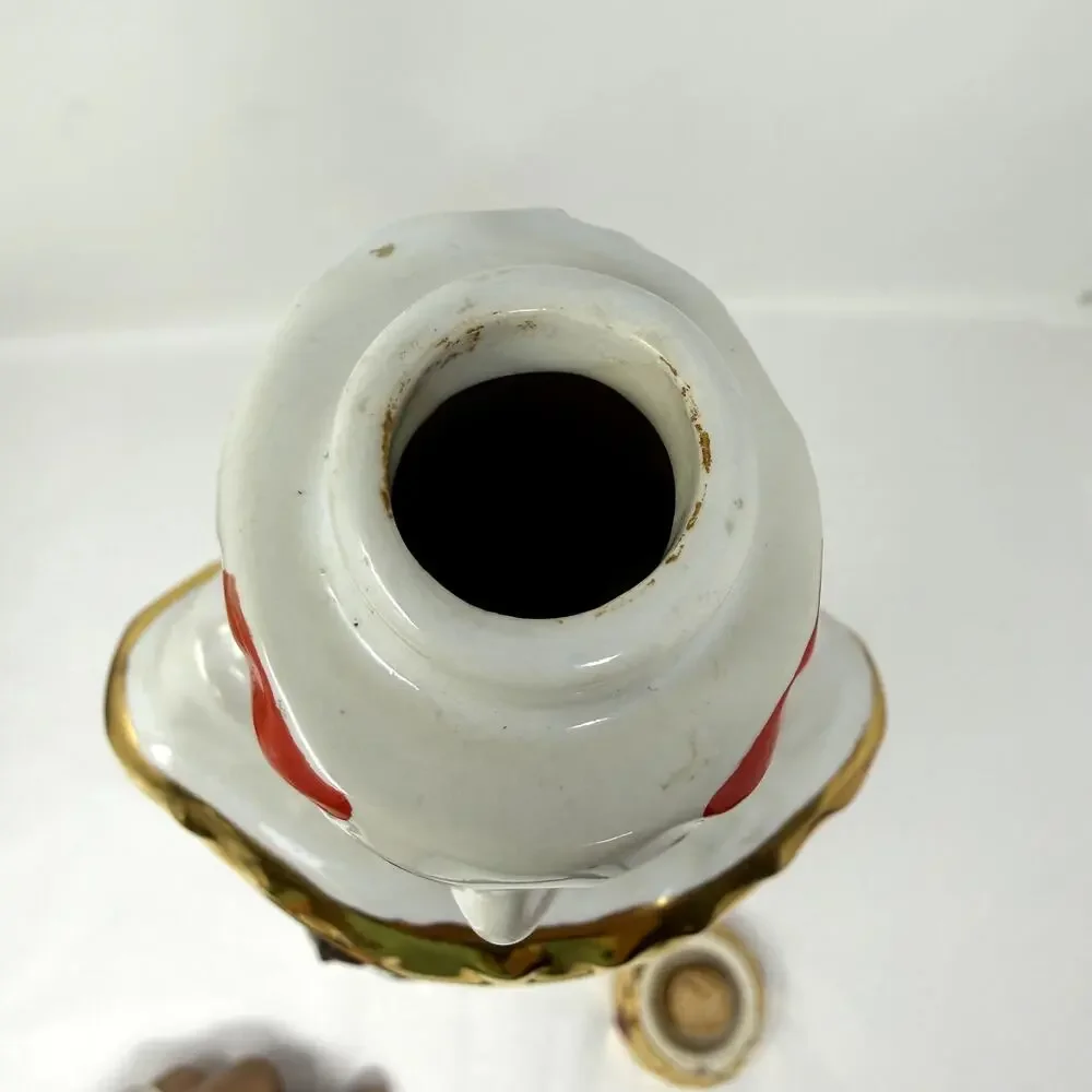 Ezra Brooks Queen of Hearts US Navy Whiskey Decanter Vintage Poker Bottle *Flaw